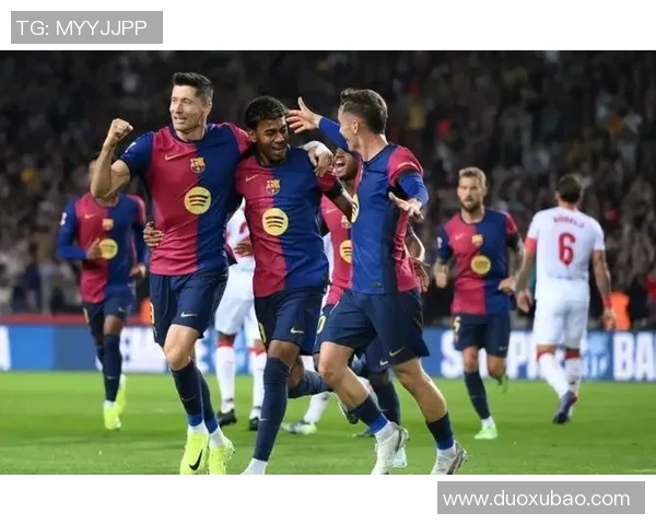 巴拉多利与巴萨激战正酣谁能在西甲赛场上笑到最后